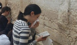 娱乐吃瓜君iu,揭秘明星幕后故事，带你领略娱乐圈风云变幻