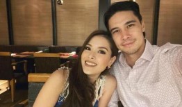 两位主持人爆料视频播放